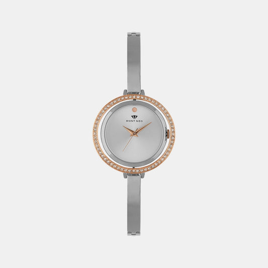 Women Quartz Silver Dial Analog Stainless Steel Watch 2012T-M1303